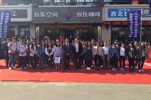 C:/Users/Administrator/Desktop/QQ图片20170512211726_副本.jpg C:/Users/Administrator/Desktop/QQ图片20170512211726_副本.jpg