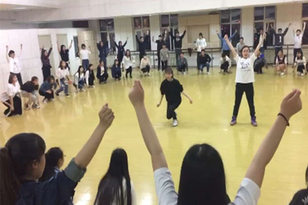 4副本_副本.jpg 4副本_副本.jpg